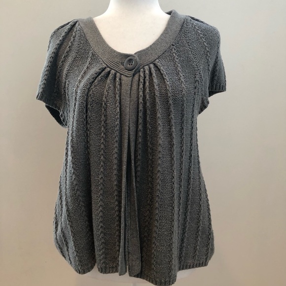 Sonoma Sweaters - Short Sleeve One Button Grey Cardigan L